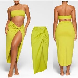 Skims lime green signature swim Sarong front twist knot skirt in citrus S NWOT